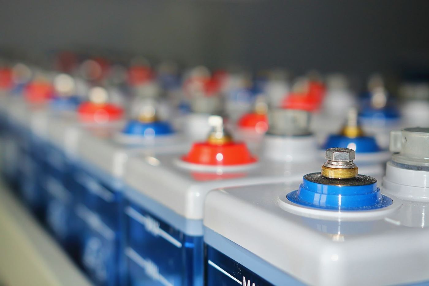 Battery bank for storing solar energy